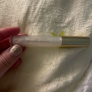 NWOT Carmindy beauty star gazer lip gloss topper